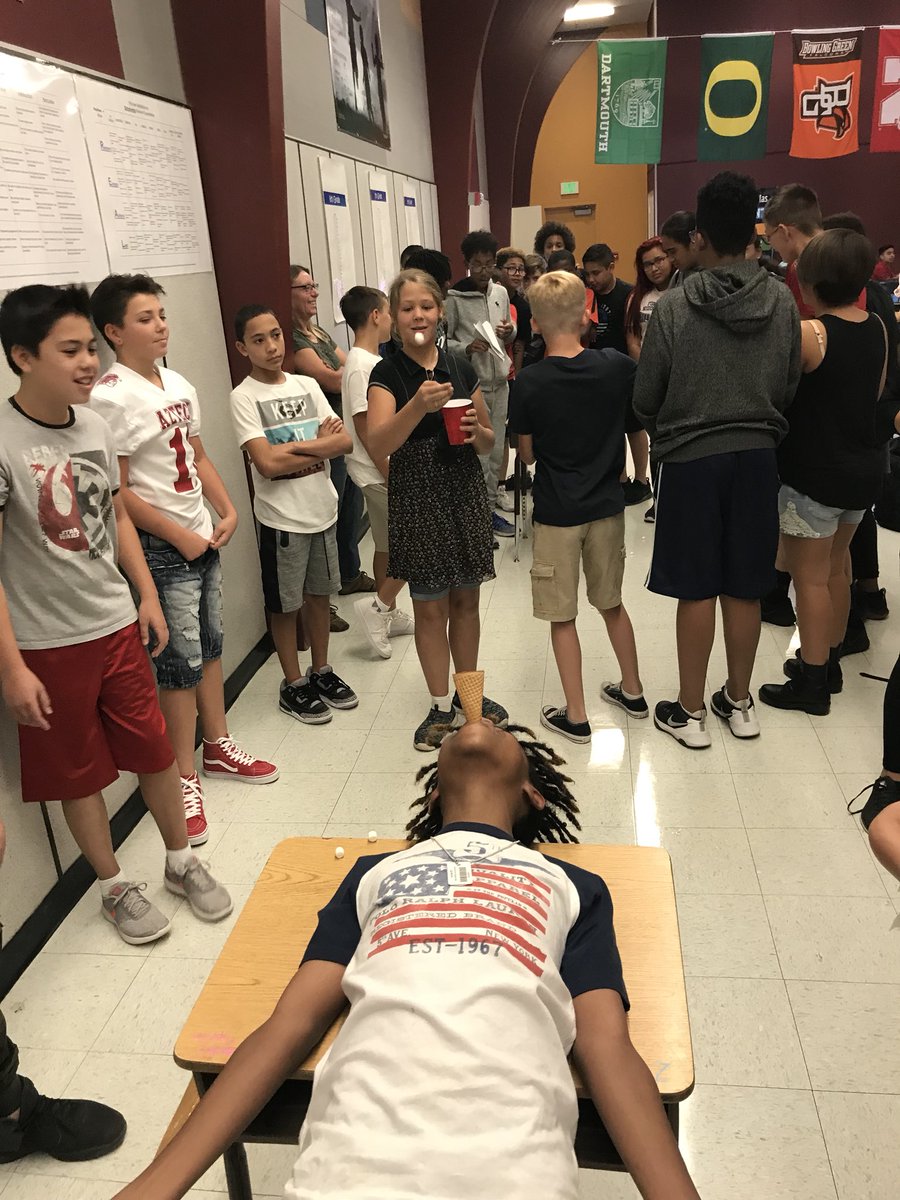 FIMS_Wildcats's tweet photo. ASB’s 1st Lunch Games of the year!!!
#theSilverValleyway #minutetowinit #classcompetitions #spiritpoints #adayinthelifeofMrsPeacock https://t.co/REwV4si2AP