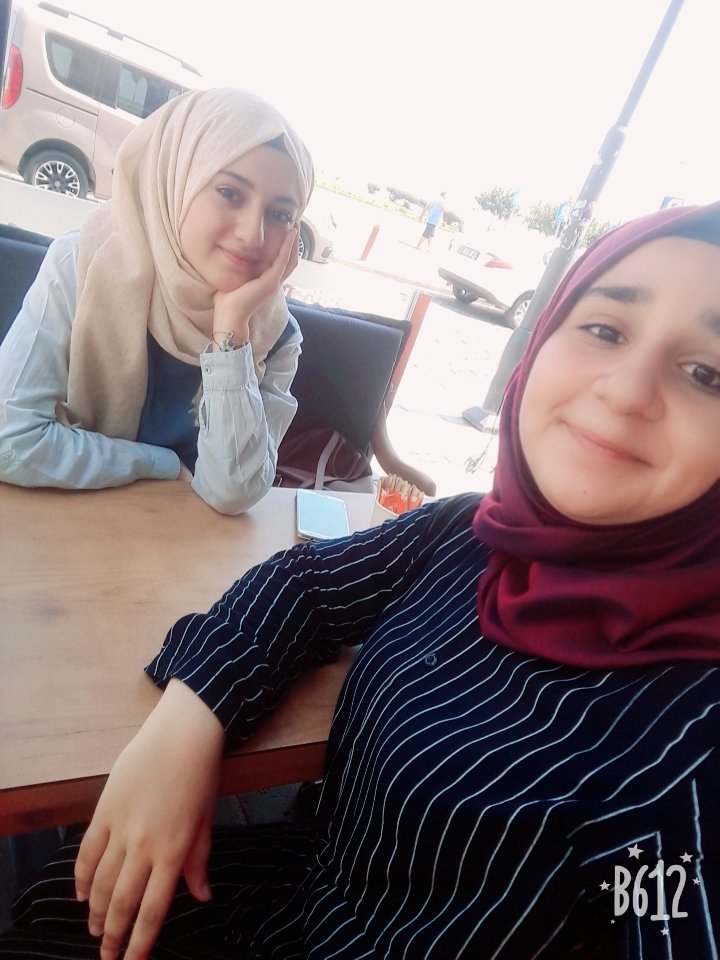 Pof_35's tweet photo. Ben seni çok ozlicem 😔 @zeynepbegums https://t.co/drOG7eZzMG