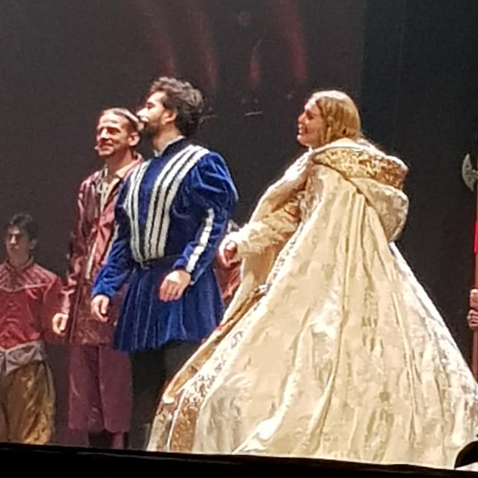 TrabadoPilar's tweet photo. Está noche he visto Franciscus, esta muy bien.Y Pablo Puyol y David Velardo geniales. https://t.co/aN6PvkCxYN