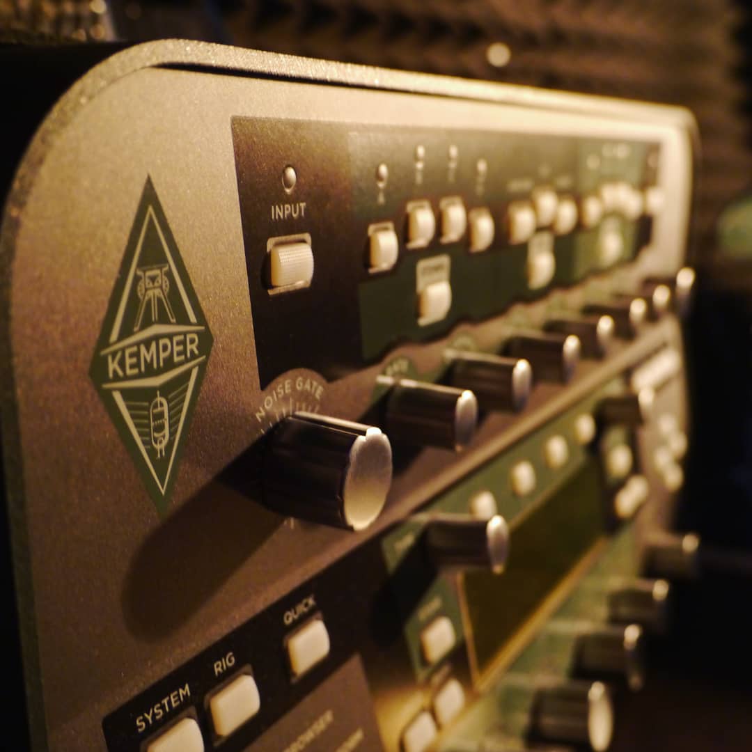 BCompactBand's tweet photo. just finished guitar recording for our new song! https://t.co/qzD28btCe9