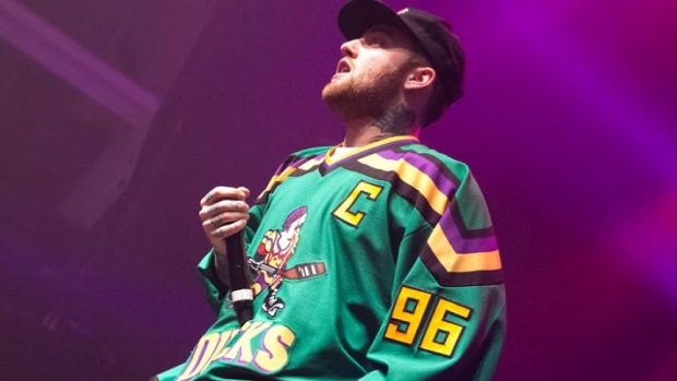 BarDown on X: As the world mourns Mac Miller's loss, we're reminded of his  connection to the hockey world. MORE @    / X