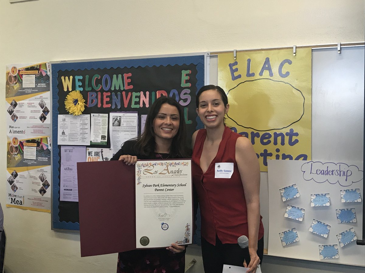 Kelly4LASchools's tweet photo. I was honored to be a part of Sylvan Park Elementary's Parent Center grand opening. This new center will provide a warm and engaging space for parents to support their students. Thank you Principal @sandraescartin for your leadership! #BD6 https://t.co/VCHMgxop3o