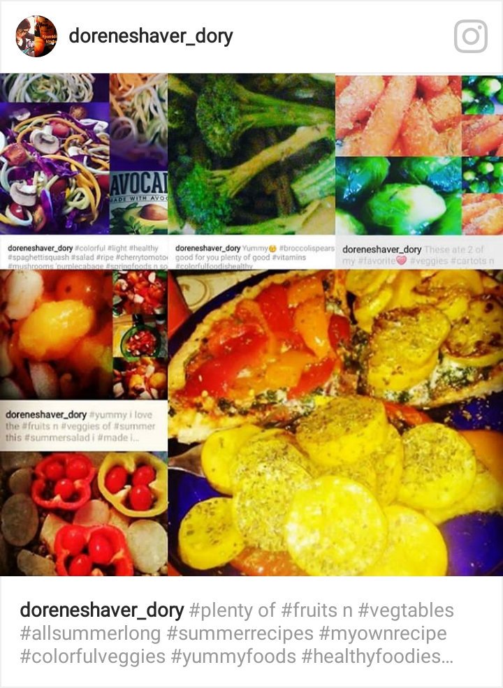 DoreneShaver's tweet photo. More #summer n #fallfoods #myown #recipes #stuffed #zucinni n #mozerella #bellpeppers n #bellpepper n #summerquash #pizza also #squashspaghetti n #steamed #veggies #umm #so #good https://t.co/H2IRBdjWkZ