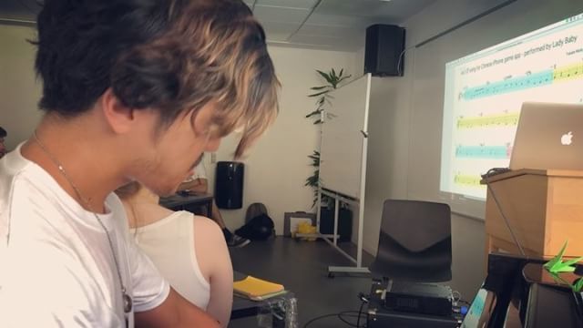 【Denmark Aarhus University】②
In this situation I'm explaining about how I compose the CF song for Chinese iPhone game app.
#musicianslife #Aarhus #university #Denmark #presentation #workshop #bassplayer #composer #modalinterchange #harmony #chords #major #minor #music #jazz …