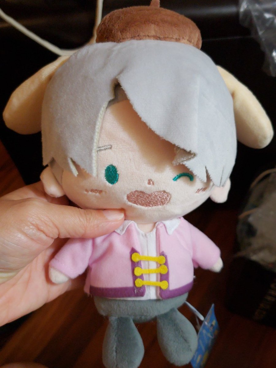 usagimcd's tweet image. Yuri on Ice sanrio PomPomforov plush (S)
New with tag. Super soft and excellent quality. 
$25 shipped in the US. Will ship internationally just ask. 

Retweets appreciated. 

#YOImerch #YOISanrio #pompomforov #victornikiforov #YuriOnIce
