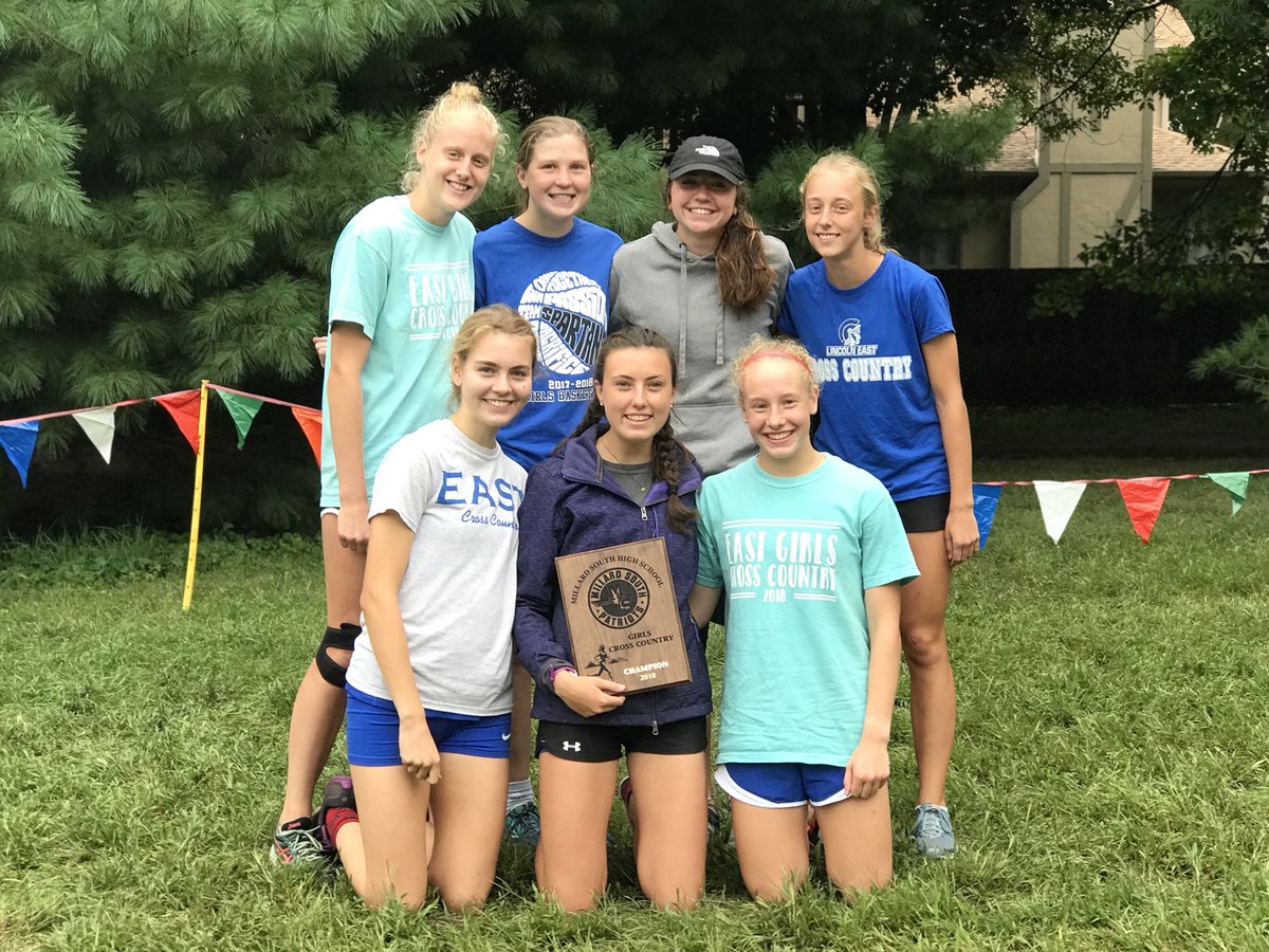 Spartan_CC's tweet photo. Millard South champs!! Good job girls. The journey continues, & ‘the well is deep.’ Medalists: Abby Volkmer 16th, Madi Muma 14th, Abbie Schmidt 7th, Taylor Searcey 2nd, & Jenna Muma 1st. #thewellisdeep @EastSpartans https://t.co/26bVDA7fHd