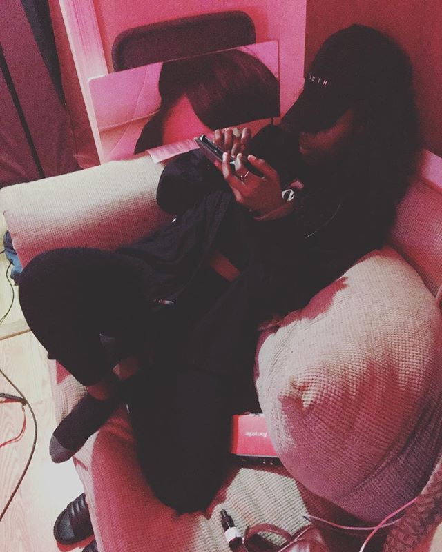 iamViiE's tweet photo. .
...one day it'll all make sense.🥀
______________________
#viie #viiemusic #studio #singer #singersongwriter #selflove #insecure #growth #faith #zen https://t.co/wb1z6zqK2f https://t.co/QT0yomv3m0