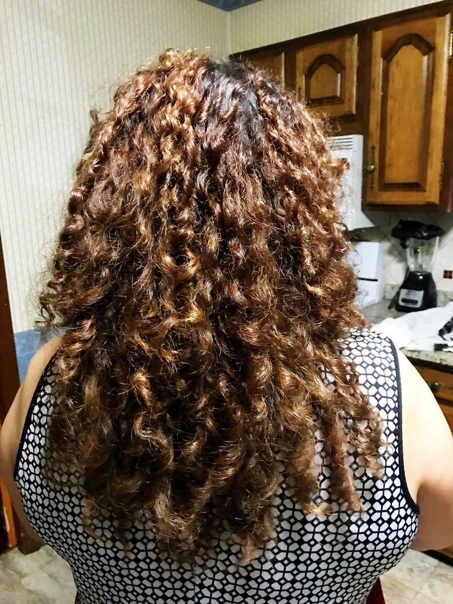 11Bperez's tweet photo. Long day at the office.. balayage & style , cut x2 & perm 💇🏽♀️ scroll to the left! #hair #cosmetology #cosmetologist #southjerseycosmetologist #hairstylist #makeupartist #artist #nailtech #samvilla #guytang #big9 #mydentity #magnum8 #balayage #perm #haircut #onestopshop https://t.co/7tGRif1s5a
