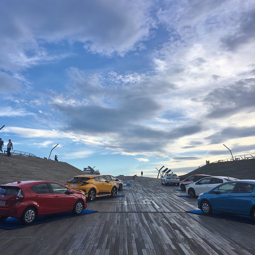 ｔｍｋ 港北中古車物流センター ネッツトヨタ横浜創立50周年 感謝の50周年フェスタ 開催中 ９ ８ 土 ９ 日 10 00 17 00 In横浜港大さん橋ホール 中古車も８台展示 たのしいイベントもたくさん 展示車両情報は こちらから T Co