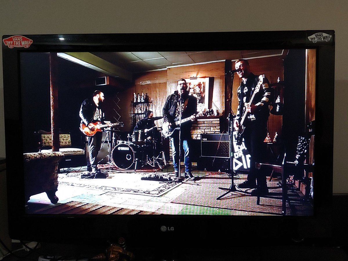 agentmurray's tweet photo. Stoked to see @TheMotorleague on #muchloud. This band rips if you don't already know them. #themotorleague https://t.co/oDbcqn1QdR