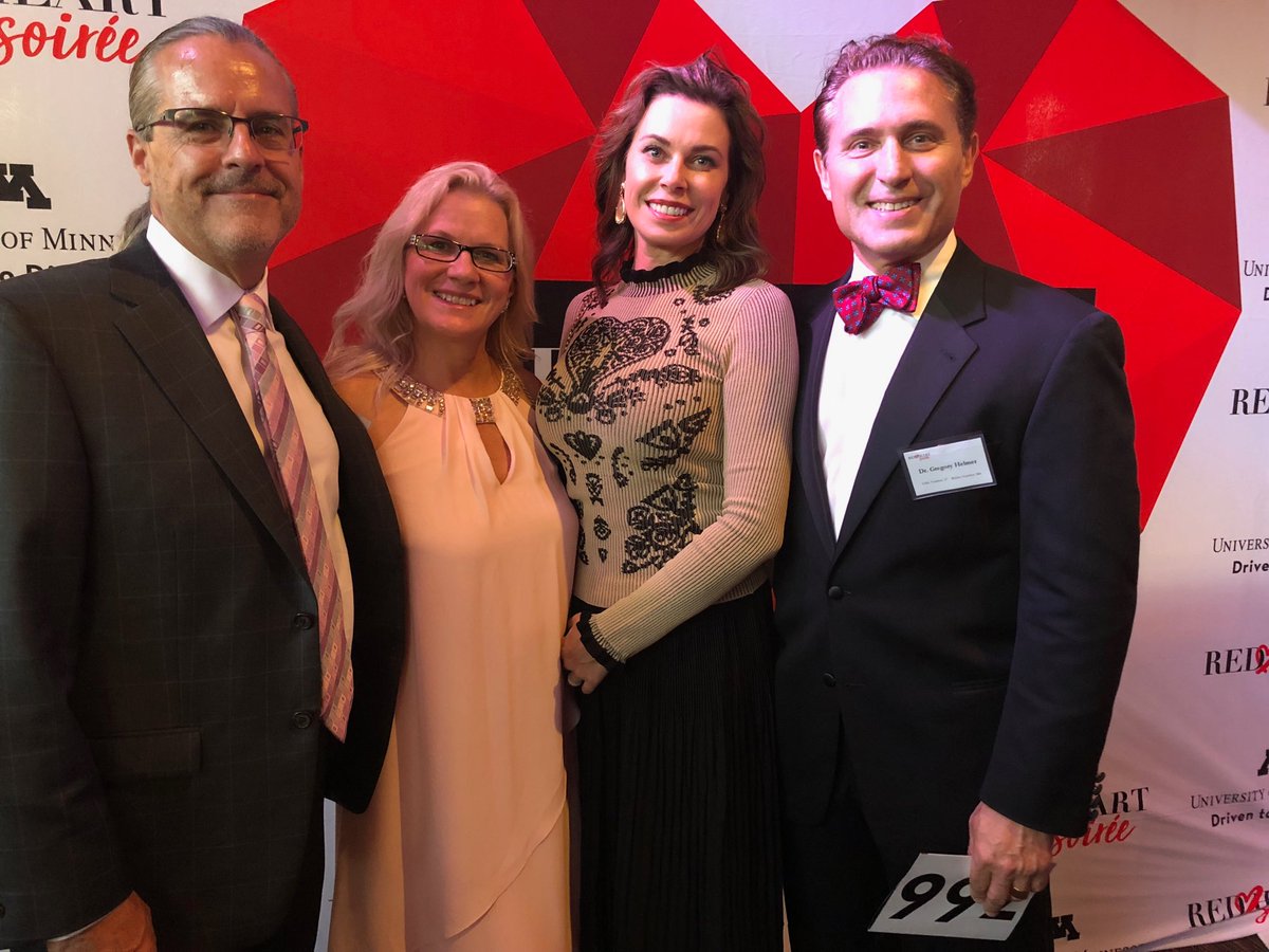 jeffreydiehm's tweet photo. Lots of fun and supporting heart research!  #redheartsoiree https://t.co/B4qz1gagkz