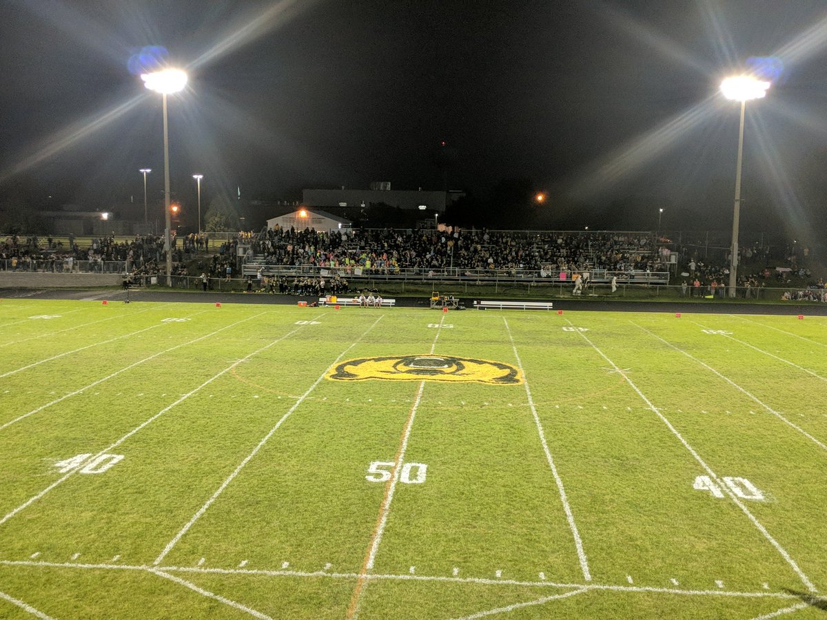 nickspeedkramer's tweet image. In the tower taping the game of the week for the Panthers. No shirt from @SeanTehanABC6 ☹️😭 #ABC6GOTW