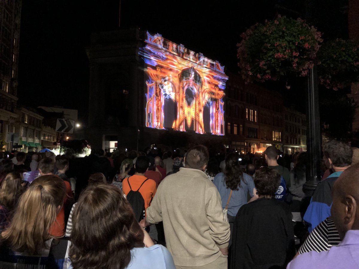 jasongarnar's tweet photo. #LUMA is INCREDIBLE! #ProjectionArtsFestival #Broomeisgood #GoAllOutBroome #BroomeCounty #Binghamton #LUMA2018 #LUMAFestival https://t.co/7wVF8Y9p2a