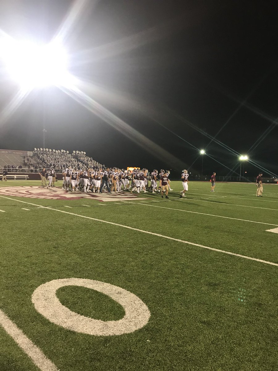 JeffreyZupanic's tweet photo. FINAL: Massillon Jackson 17, Boardman 7.
Both teams now 2-1.
@vindyblitz #VindyBlitz https://t.co/UJQGeFYl0Z