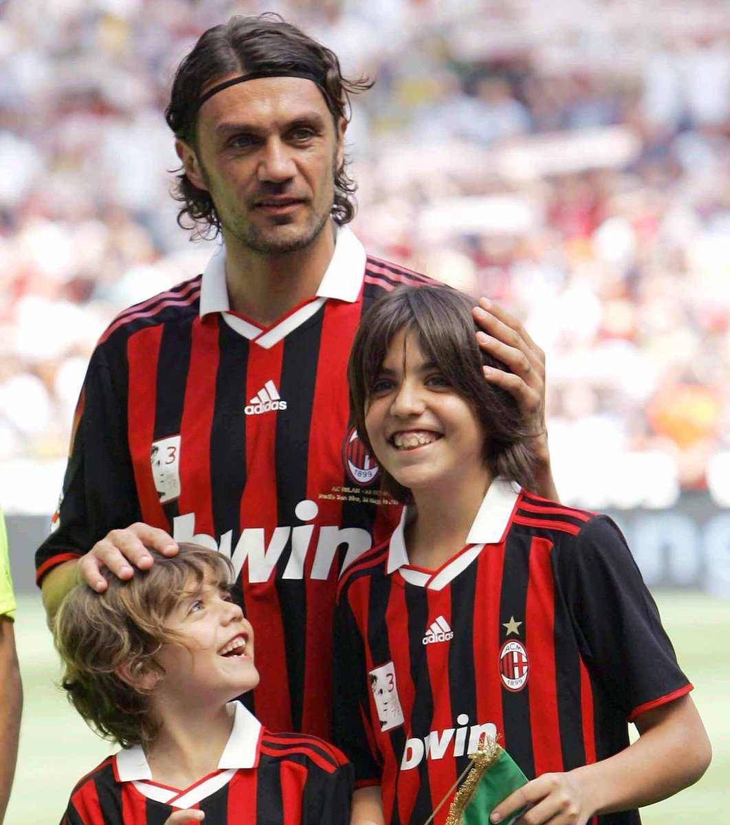 Uzivatel The Ac Milan Godfather Na Twitteru Big Day For Paolo Maldini Today At Milanello A Friendly Match Against Pro Piacenza Is On Paolo Son Christian Playing For Pro Piacenza While 16 Year