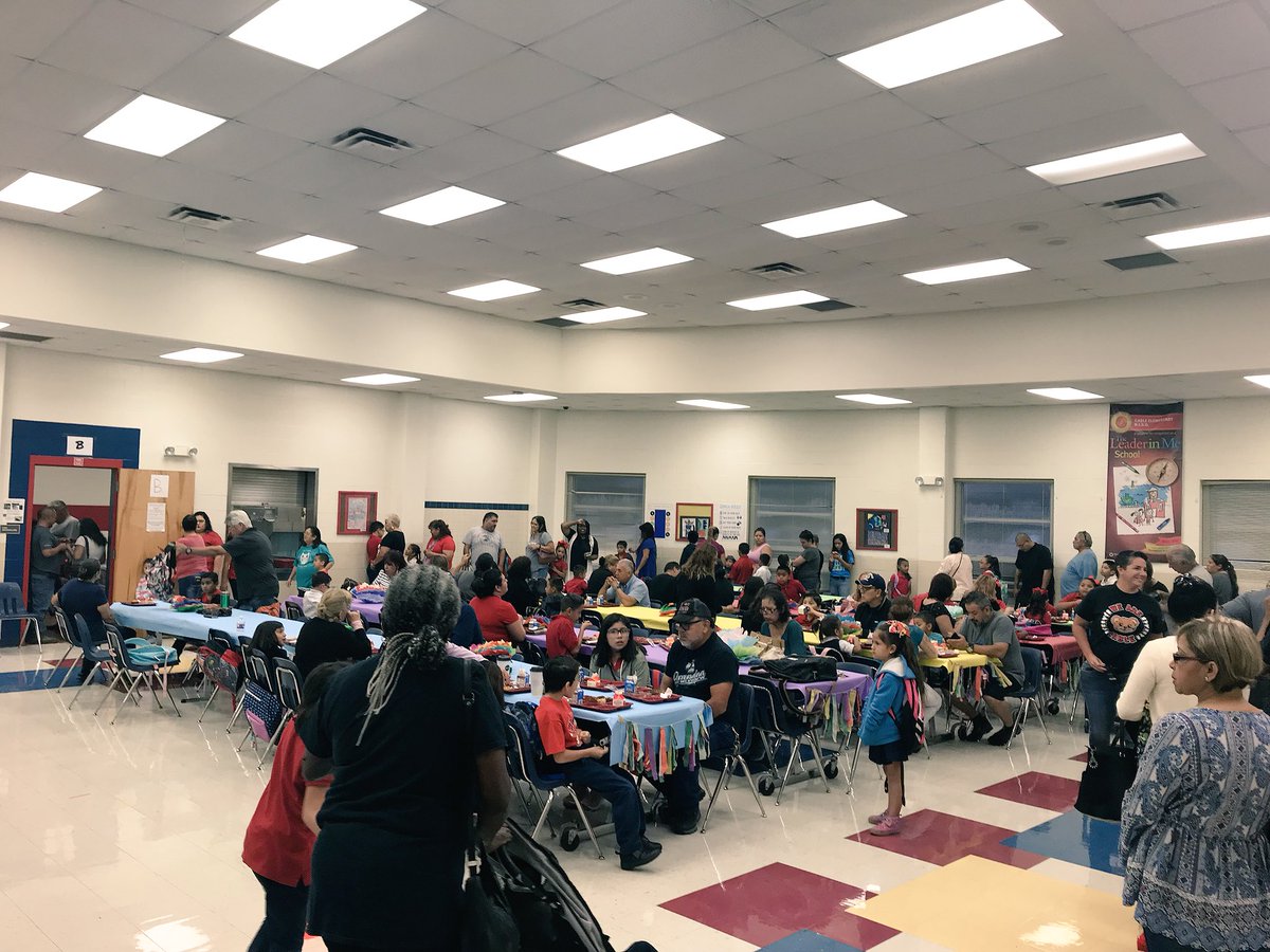 michelleRfine's tweet image. Grandparents Breakfast was a HUGE SUCCESS!! I missed the opportunity to capture a picture of our “Best Grandpa” in his T- Shirt! They are ALL the BEST Grandpas and Grandmas! We ❤️❤️❤️ our Cable Families! #ThisIsCable @NISDCable A Special THANKS to all who helped out!! 🙌🏼