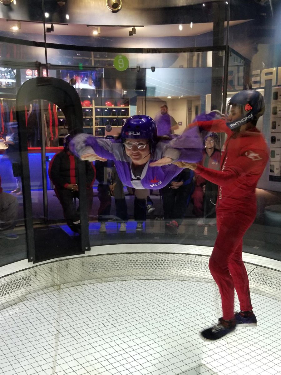 moss878's tweet image. STEM night for the #ChallengeLab teachers at ifly! Such a great time! I&apos;d love to bring the kids here for their STEM program! #StarkeyBEST #KISDbest