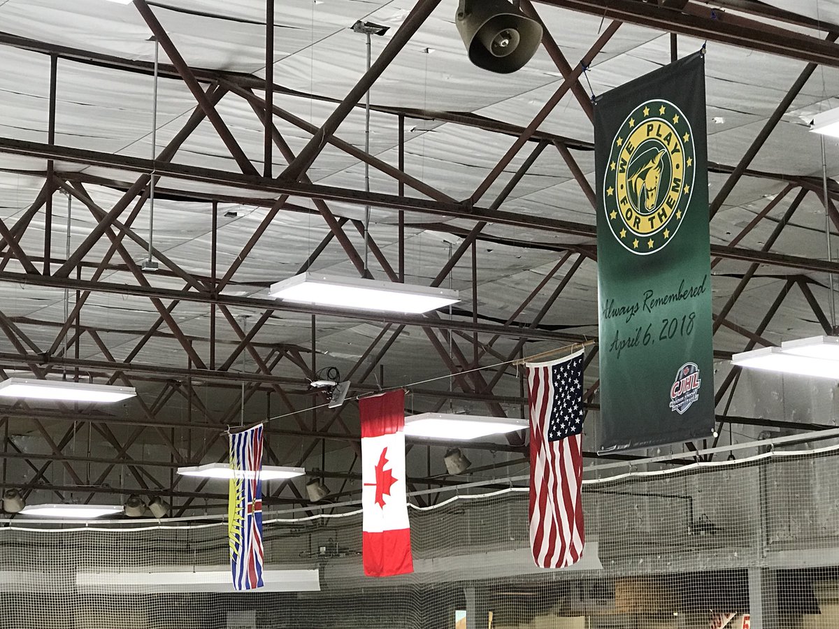mypgnow's tweet image. .@SpruceKings’ home opener takes place tonight at the #RMCA, which now includes a special banner in honour of the @HumboldtBroncos, who lost 16 members in April’s tragic bus crash | #CityOfPG