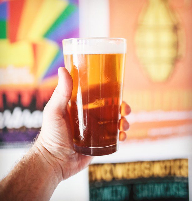 fourstringbrew's tweet photo. Come see us Saturday in the Grandview taproom and try the cask: Oktoberfest with Halluertau!  Taproom opens at 12 pm, cheers! #fourstringbrewing #ohiocraftbeer #drinkbeermadehere #ingrandview https://t.co/ilhbZLKjrK