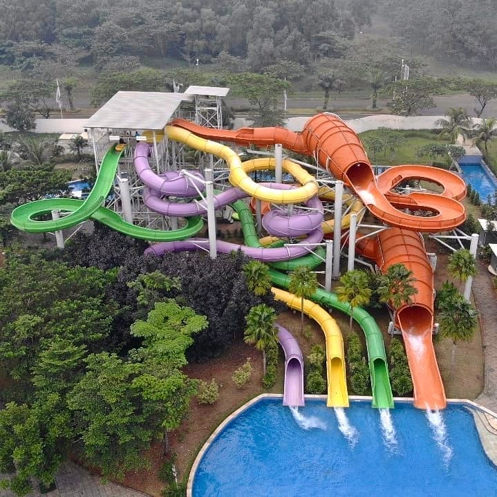 Go!Wet Waterpark - Grand Wisata Bekasi
.
.
From: <a href="/tommyputras/">Tommy PUTRA</a> 
Location: @gowet_grandwisata
.
.
.
#lovebekasi #explorebekasi #waterpark #pesonabekasi #pesonaindonesia