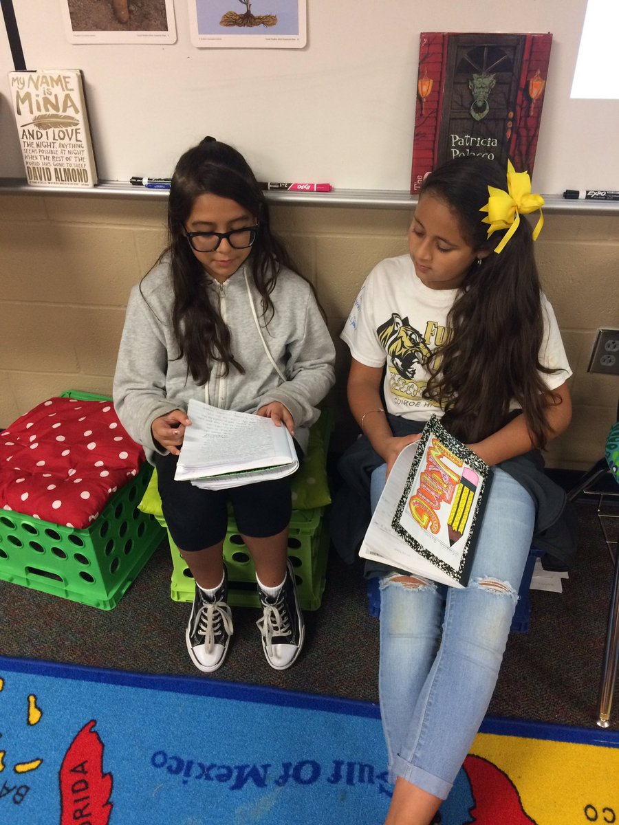 jacksonbronco's tweet photo. Writing partnerships: helping each other grow their craft! @bozmanbroncos  #bozstory18 https://t.co/CK2iTHrINt