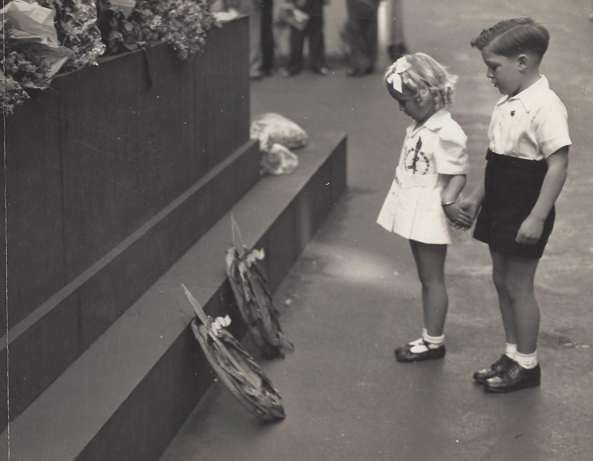 Legacy Australia (@legacyaust) on Twitter photo Thanks to the Australian public & the tireless efforts of our volunteers (aka Legatees), Legacy has kept the promise for 95 years to care for the families of those who gave their life or health in defence of the nation. Pic <a href="/LegacySydneyNSW/">Sydney Legacy</a> #LegacyWeek2018 bit.ly/2M9HuRH Thanks to the Australian public & the tireless efforts of our volunteers (aka Legatees), Legacy has kept the promise for 95 years to care for the families of those who gave their life or health in defence of the nation. Pic <a href="/LegacySydneyNSW/">Sydney Legacy</a> #LegacyWeek2018 bit.ly/2M9HuRH