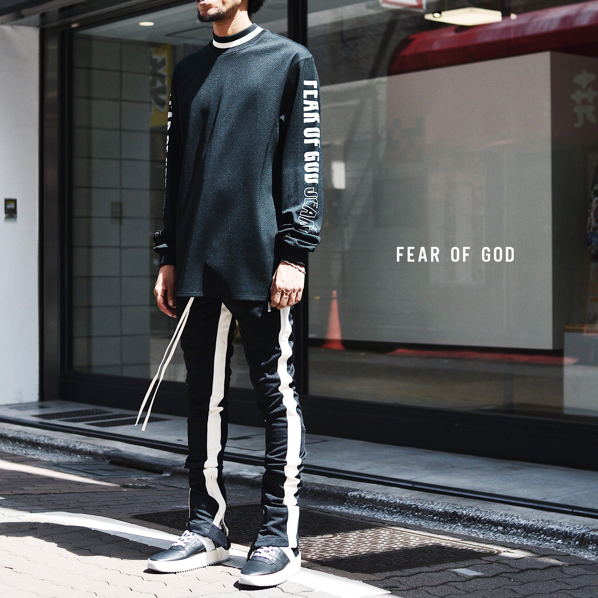 FEAR OF GOD FIFTH COLLECTION パンツ - パンツ FEAR OF GOD FIFTH COLLECTION パンツ - パンツ