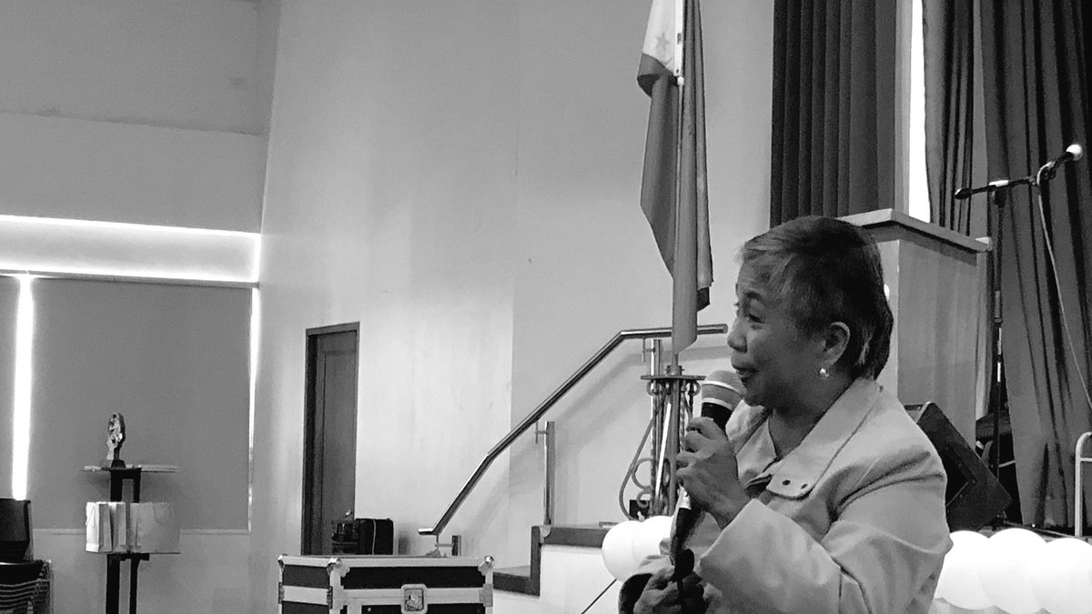 JBLC_Alabang's tweet photo. Inday Espina-Varona currently giving her speech about “Disinformation and Media”

#FactSessionInSBCA #CreatingLegmacy #SicParvisMagna https://t.co/W2Sn1h7Fw9