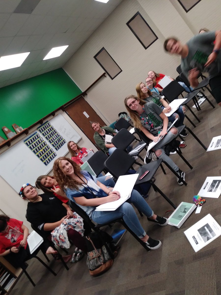 AzleHSChoir's tweet photo. Good job today AHS Choirs! Amazing work put in even on a shortened schedule! #proudMac https://t.co/htomYWKqxt