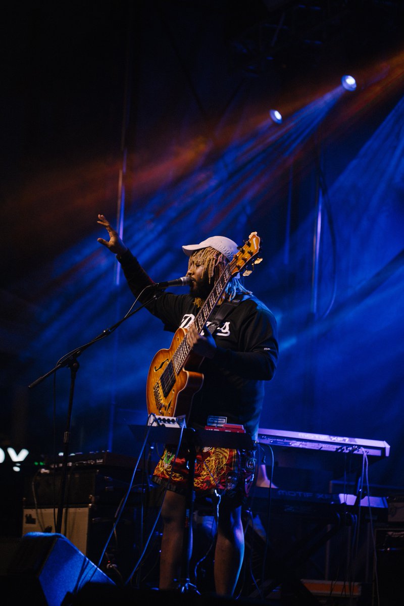br4vry's tweet photo. @Thundercat thank you for everything, unreal to see you perform tonight. RIP Mac https://t.co/8lT0xRjejp