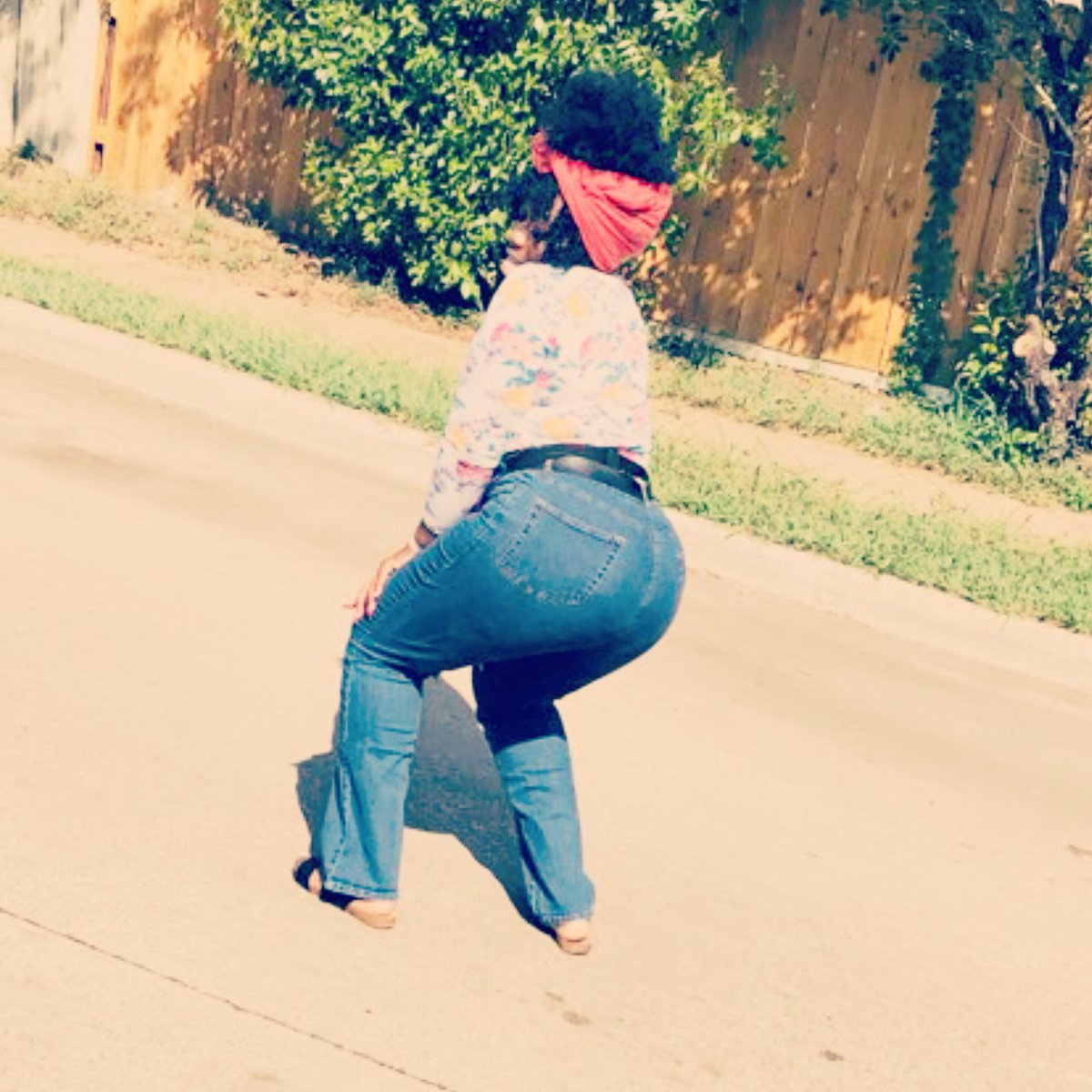 _Est94 tweet picture