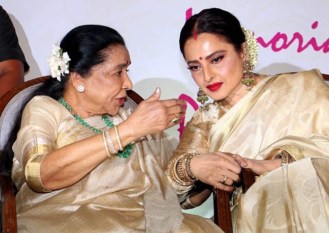 Happy birthday to you Asha Bhosle ji Tum Jiyo Hazaro Saal janam din ki hardik shubhkamnaye  