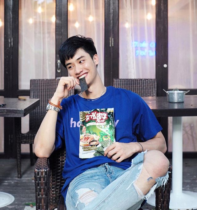 Throwback: TayNew Matching Pics Series newwiee (IG) 080518tawan_v (IG) 080518 #TayNew  #Tawan_V  #Newwiee  #Newwiee_TayTawan  #polca  #เตนิว  #โพก้า