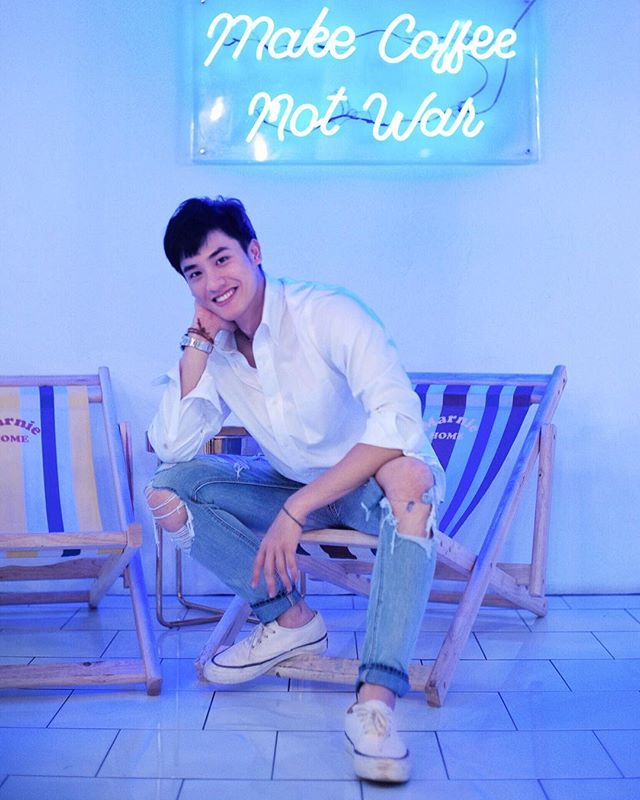 Throwback: TayNew Matching Pics Series newwiee (IG) 080318tawan_v (IG) 080318 #TayNew  #Tawan_V  #Newwiee  #Newwiee_TayTawan  #polca  #BlueKiss  #เตนิว  #โพก้า