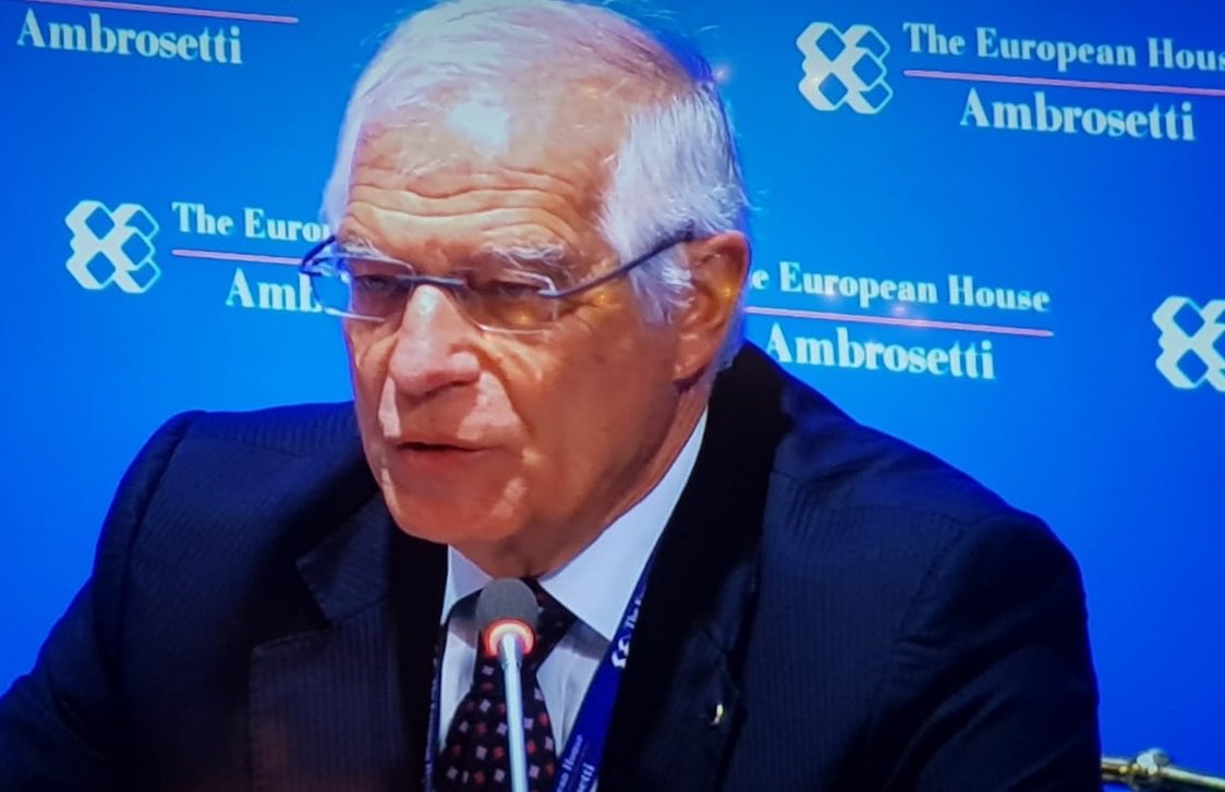 Josep Borrell Fontelles on Twitter: "Camino hacia una mayor #integración  europea pasa por una integración diferenciada. Para unos, #Europa es una  amenaza para su identidad nacional. El proyecto europeo es construir una