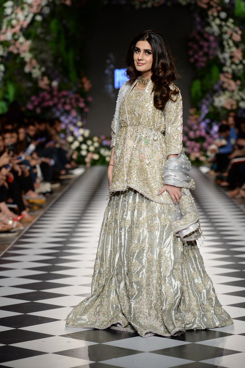 MediaSpringPk's tweet photo. Film and TV Star @KubraMKhan walks the ramp as the show stopper for #fasdesignstudio at #PLBW18 Day Two! https://t.co/Lh4TcI2GAH