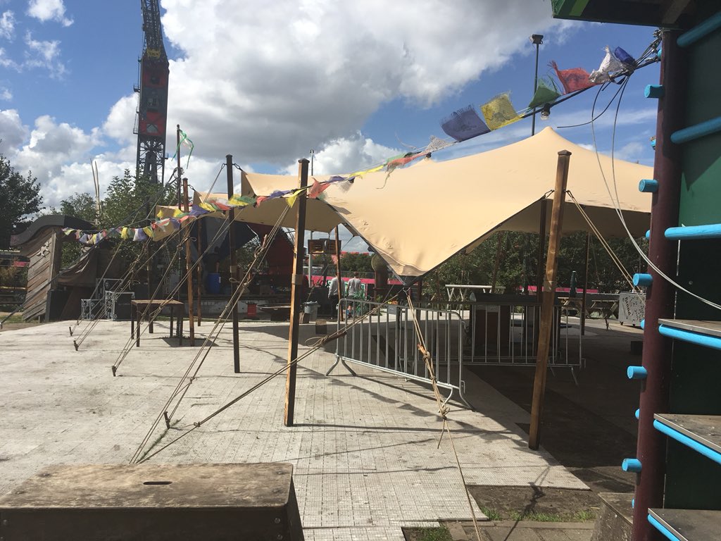 YLallround's tweet photo. YL-Allround|Eventsupport ook voor op- en afbouw van tenten https://t.co/mTubXJ0JHU
