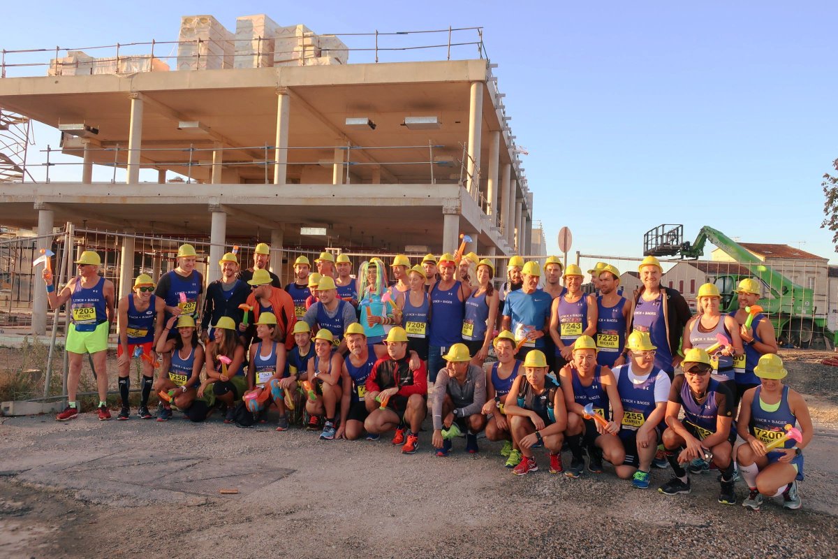 Marathon du Médoc 2018 - Chantier en cours !
#teamLynchBages #workinprogress #bonnecourse
<a href="/webtvmedoc/">Marathon du Médoc</a>