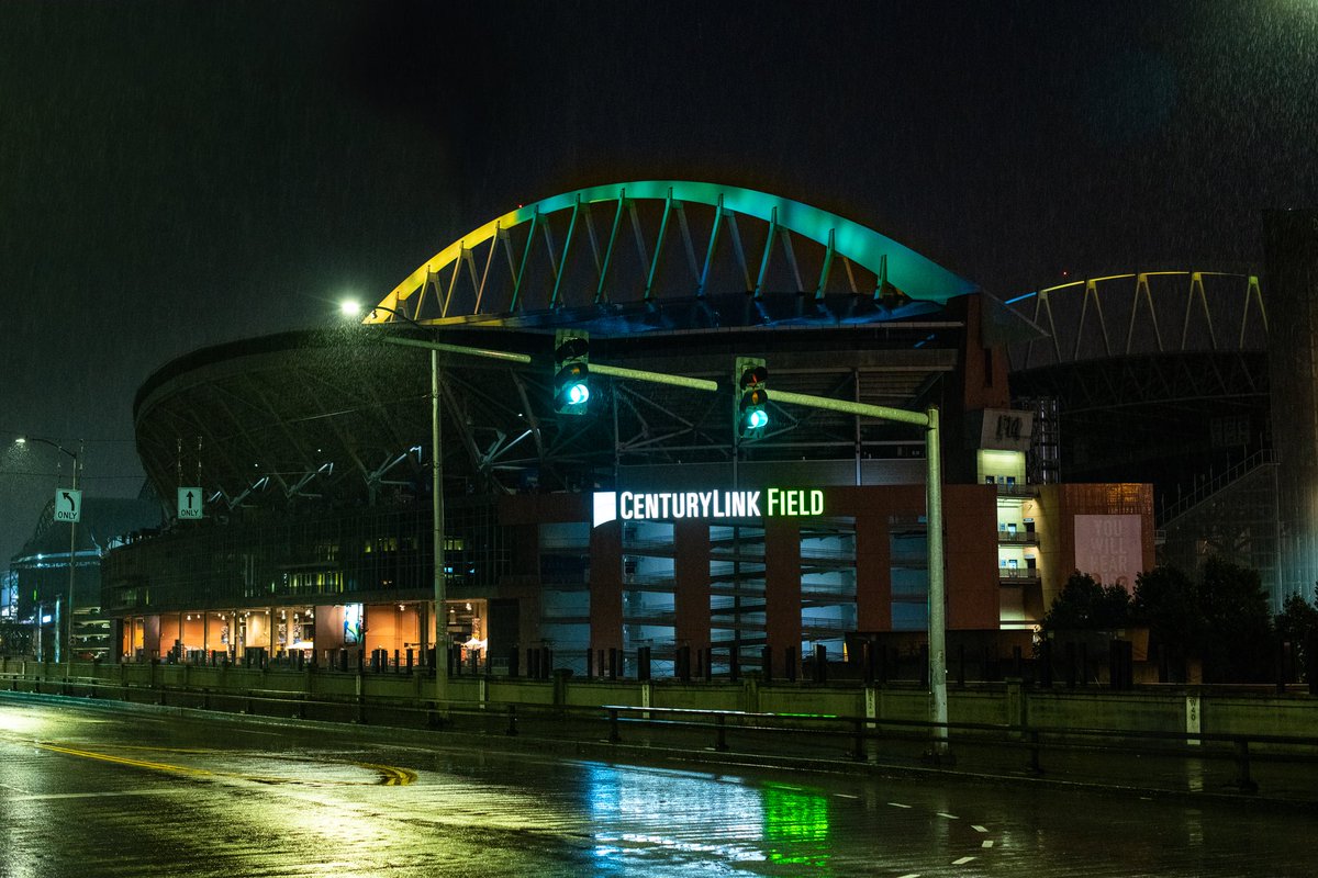 LumenField's tweet image. Green &amp;amp; Yellow for the @seattlestorm 💚💛 #WeRepSeattle