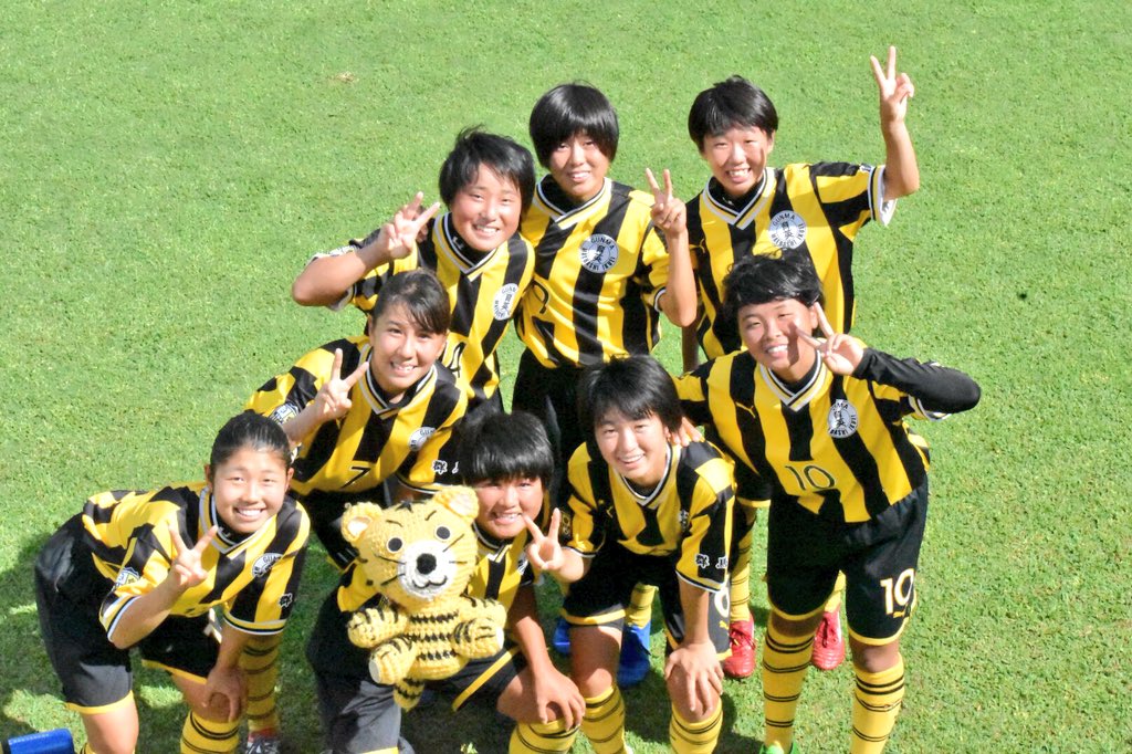 Yuki على تويتر 群馬県高校女子サッカー選手権予選 決勝 前橋育英女子サッカー の皆さん 優勝おめでとうございます いつも素敵笑顔をありがとうございます 前橋育英