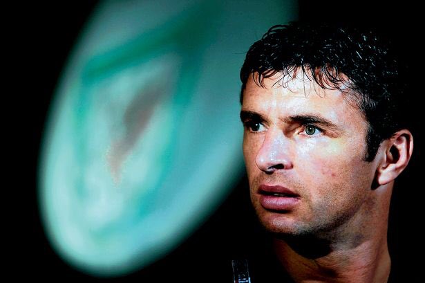 Gary Speed...born on this day, 08:09:69. Happy birthday to the two of us! 