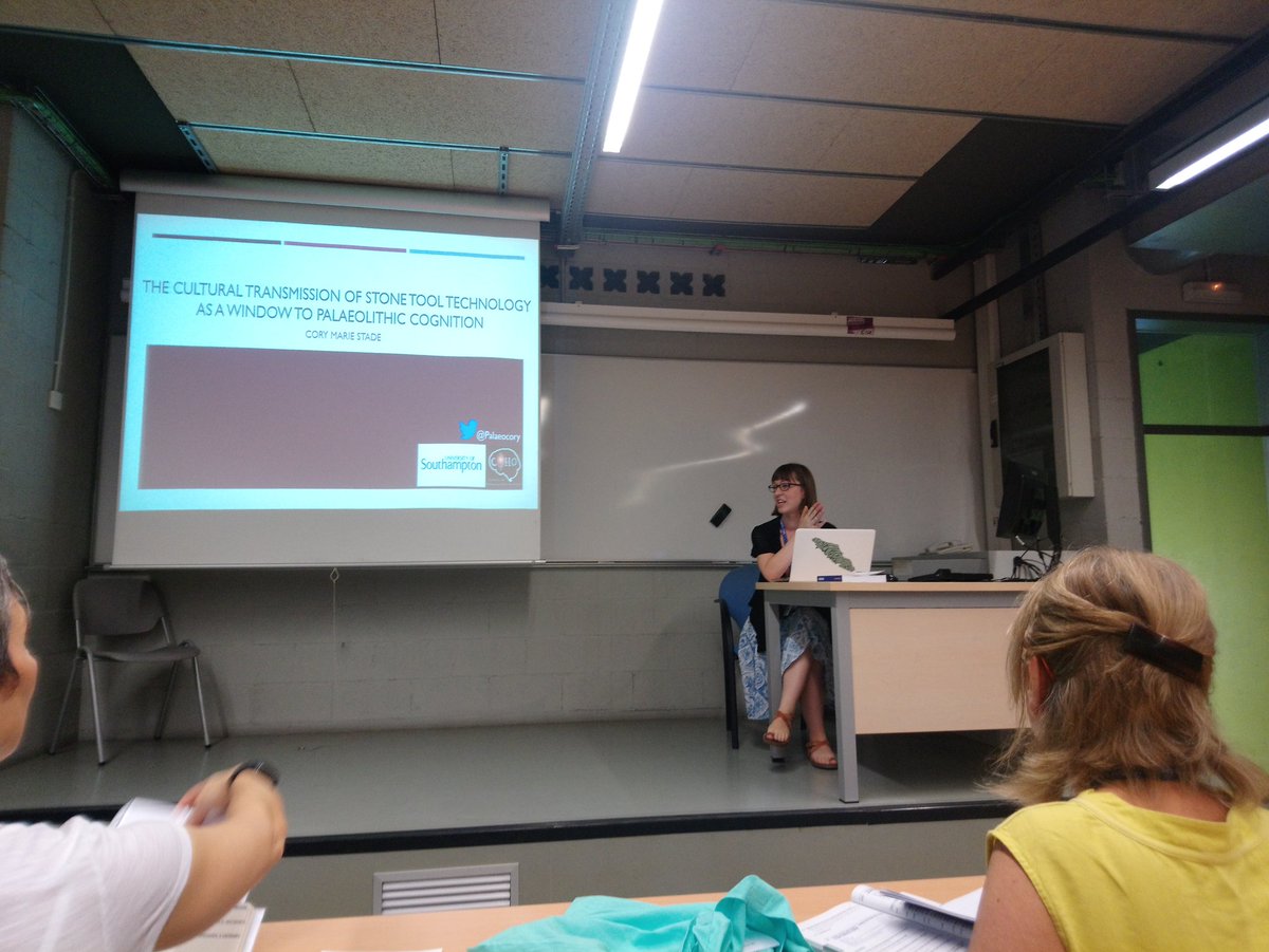 CAHO_uk's tweet photo. Dr. Cory Marie Stade @PalaeoCory starting off #EAA2018 #S688 discussing "The Cultural Transmission of Stone Tool Technology as a Window to Palaeolithic Cognition" 🧠 https://t.co/SssC0dtVgr