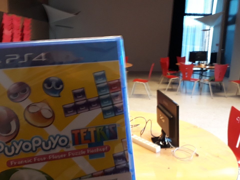 C4_Shaf's tweet photo. Ça commence... #TheMIXUP #PuyoPuyoTetris #SundaySideEvents @AinoWhite https://t.co/msWiuGDTAH