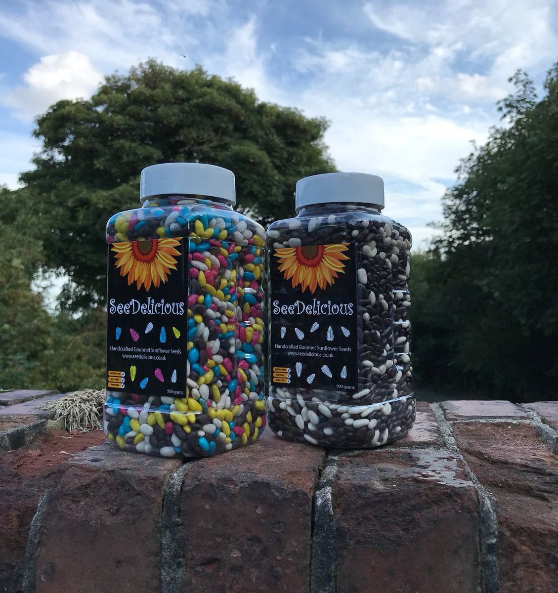 Top of the morning to you, seedlings! Hope you all have a great weekend! #glutenfree #meatfree #wheatfree #freefromlondon