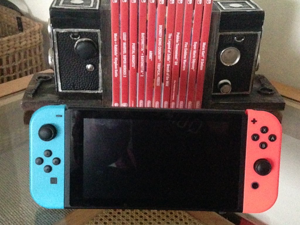 DSimonGames's tweet photo. Happy first birthday to what is by far one of the best things I've ever owned. #Nintendo you've really outdone yourself. I will always keep my #NintendoSwitch close to my heart 🙌🏻 https://t.co/IbwyFSqXso