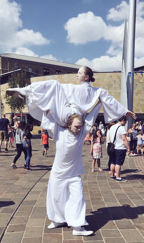 Really hoping the weather holds here in #Kendal for the @lakesalive festival!! 3 performances of our #Cloud performance today...it’s seems very apt on this grey beginning to the day.... 

#showmustgoon #outdoorarts #dance #acrobatics #butoh #publicart #lakesalive