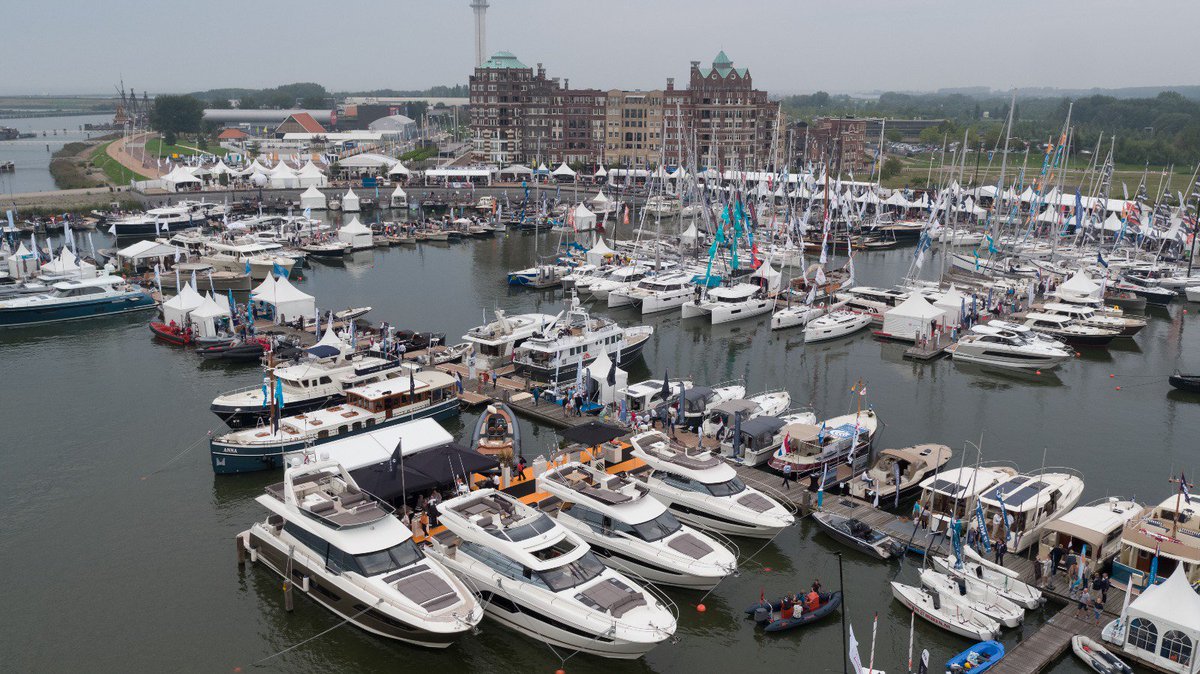 Het is tijd voor de vierde dag van #HISWAtewater! We hebben vandaag weer een vol programma met allerlei leuke activiteiten en de nieuwste boten. Zien we je vandaag in Lelystad? bit.ly/activiteitenHI…
