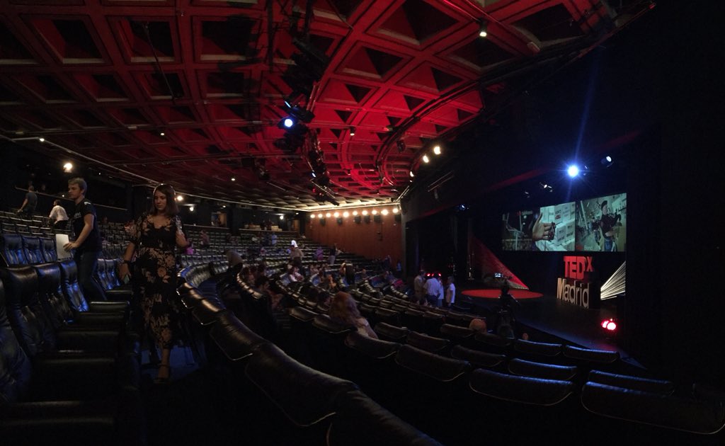 gio_080's tweet image. Sábado de transformación, de proceso y de reflexión sobre el cambio como condición de vida. #tedxmadrid @TEDxMadrid