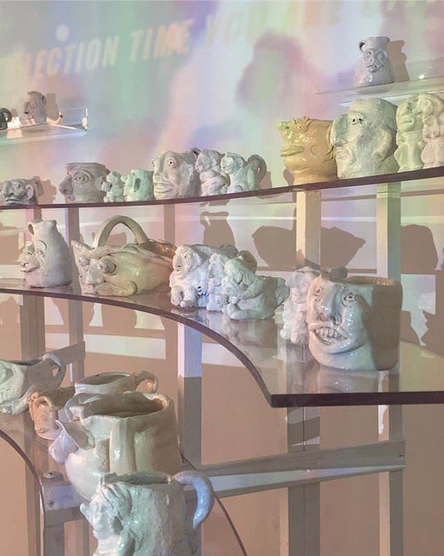 AnnaFCSmith's tweet photo. Visit me today at Diggers Festival, Believe Square, Wigan to make your own toby jug to add to this mob! All welcome! .
#workshop #tobyjug #festival #royalcourttheatrewigan #art #artworkshop #clayart #wiganart #artinwiganborough #manchesterart #wefightfor⦠https://t.co/gpU9PU4DC2 https://t.co/yt1HTmcew5