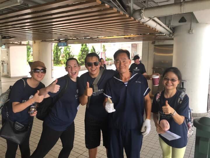 MissRitzRocks's tweet photo. Team building at Stamford. I love working with this staff! They are so fun and creative. We didn’t win officially, but we are winners in our hearts 😂. #teamworkmakesthedreamwork #CognitaWay #StamfordHK #teamnumberone @EspanishProfe @MC_Algebra_One https://t.co/Es93W9zpuj